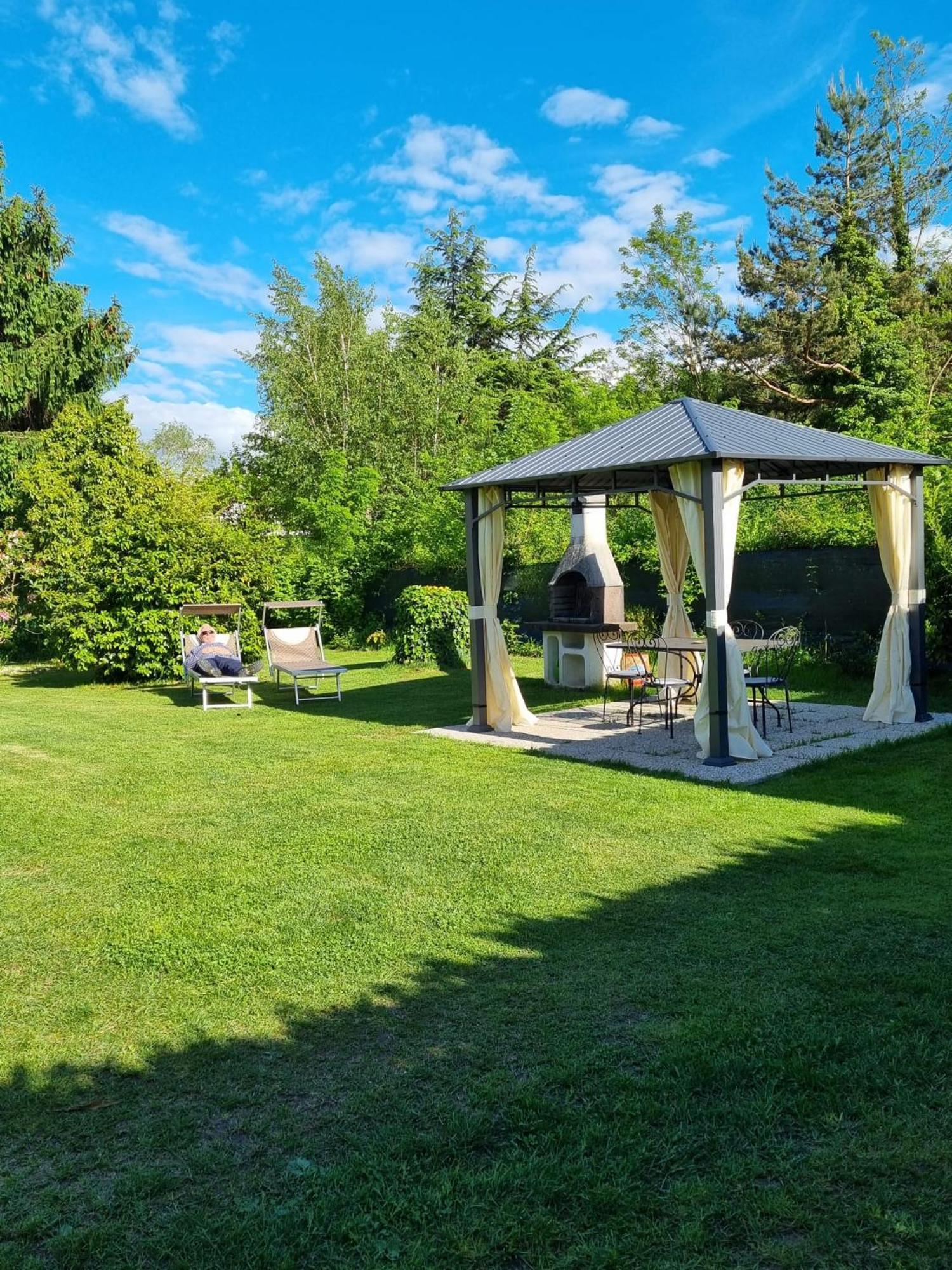 Villa Anna Sorico Bagian luar foto